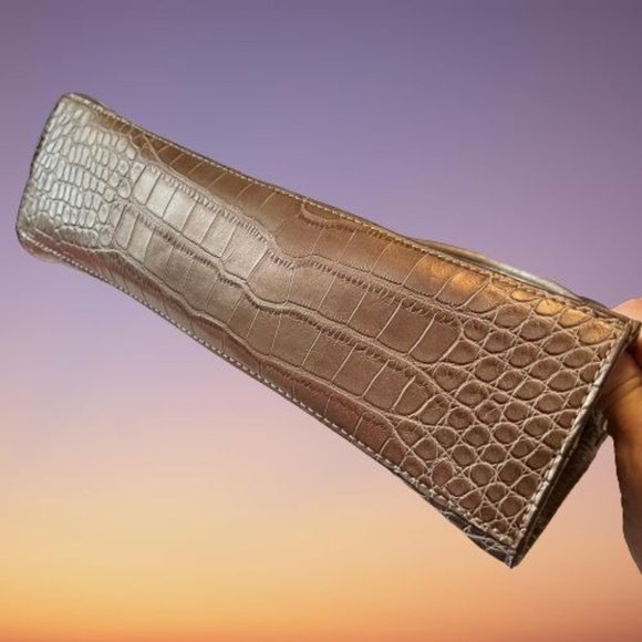 Tommy Hilfiger Gold Crocodile Print Shoulder Bag (NWOT) - Picture 5 of 10